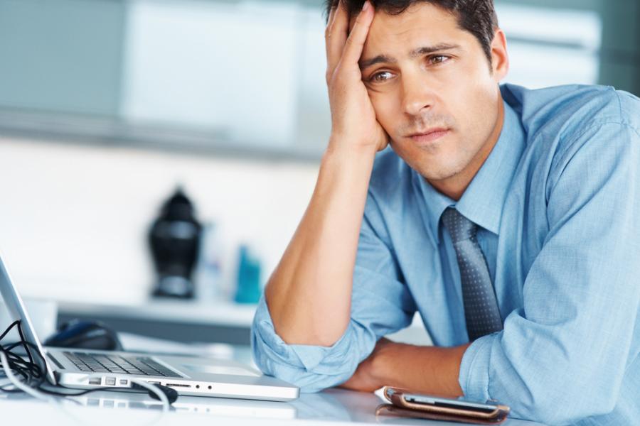Đi làm rồi thì có điều gì khác so với khi vẫn đi học?
Sinh viên bất ngờ vì ra trường khác biệt so với thời đi học